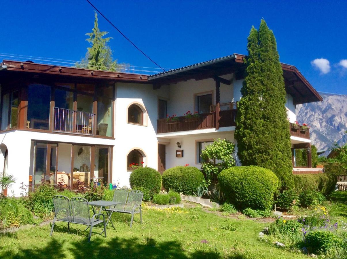 Double Room With A Kitchenette And Private Bathroom In A Beautiful Surrounding Sautens Buitenkant foto