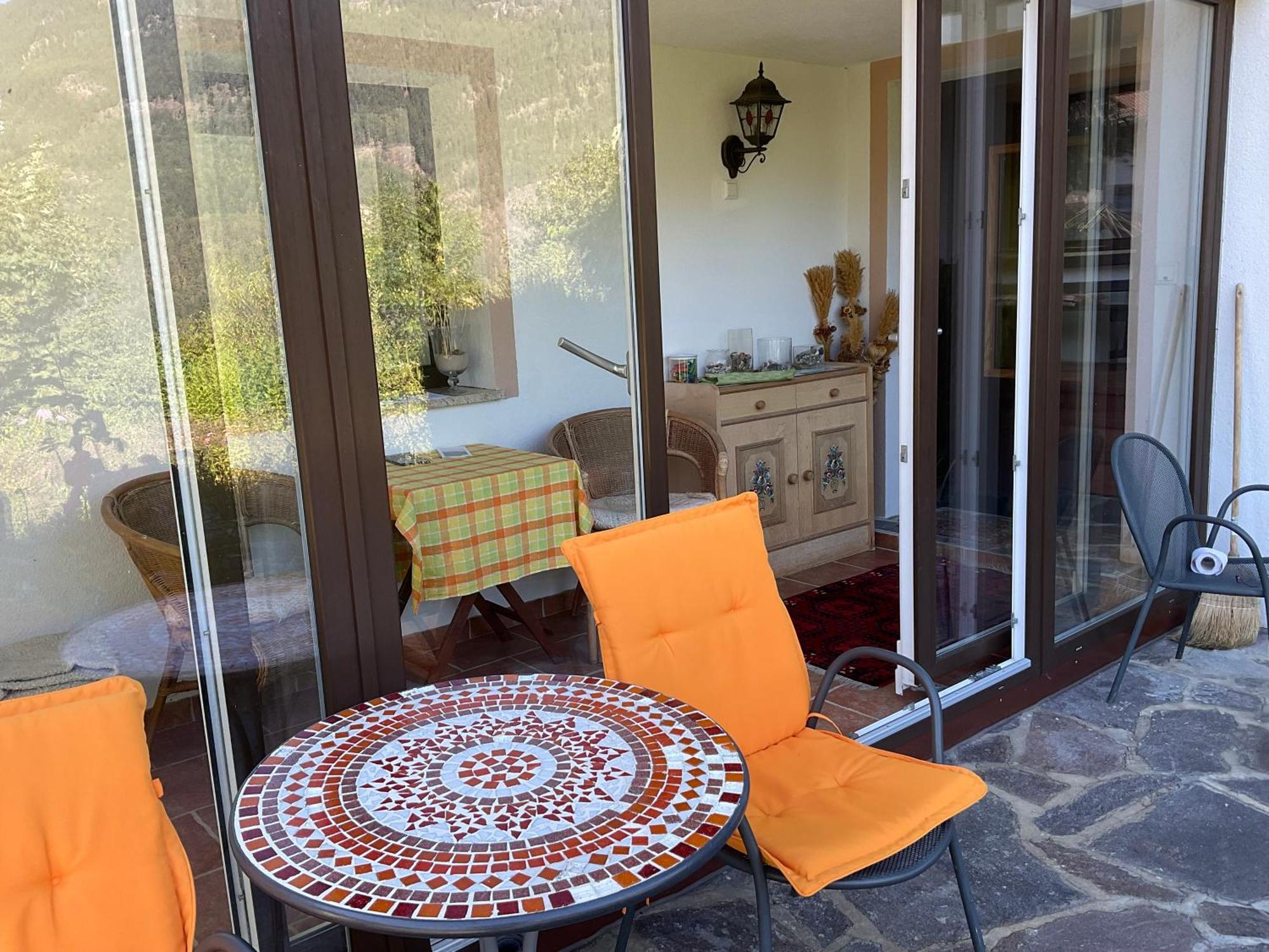 Double Room With A Kitchenette And Private Bathroom In A Beautiful Surrounding Sautens Buitenkant foto