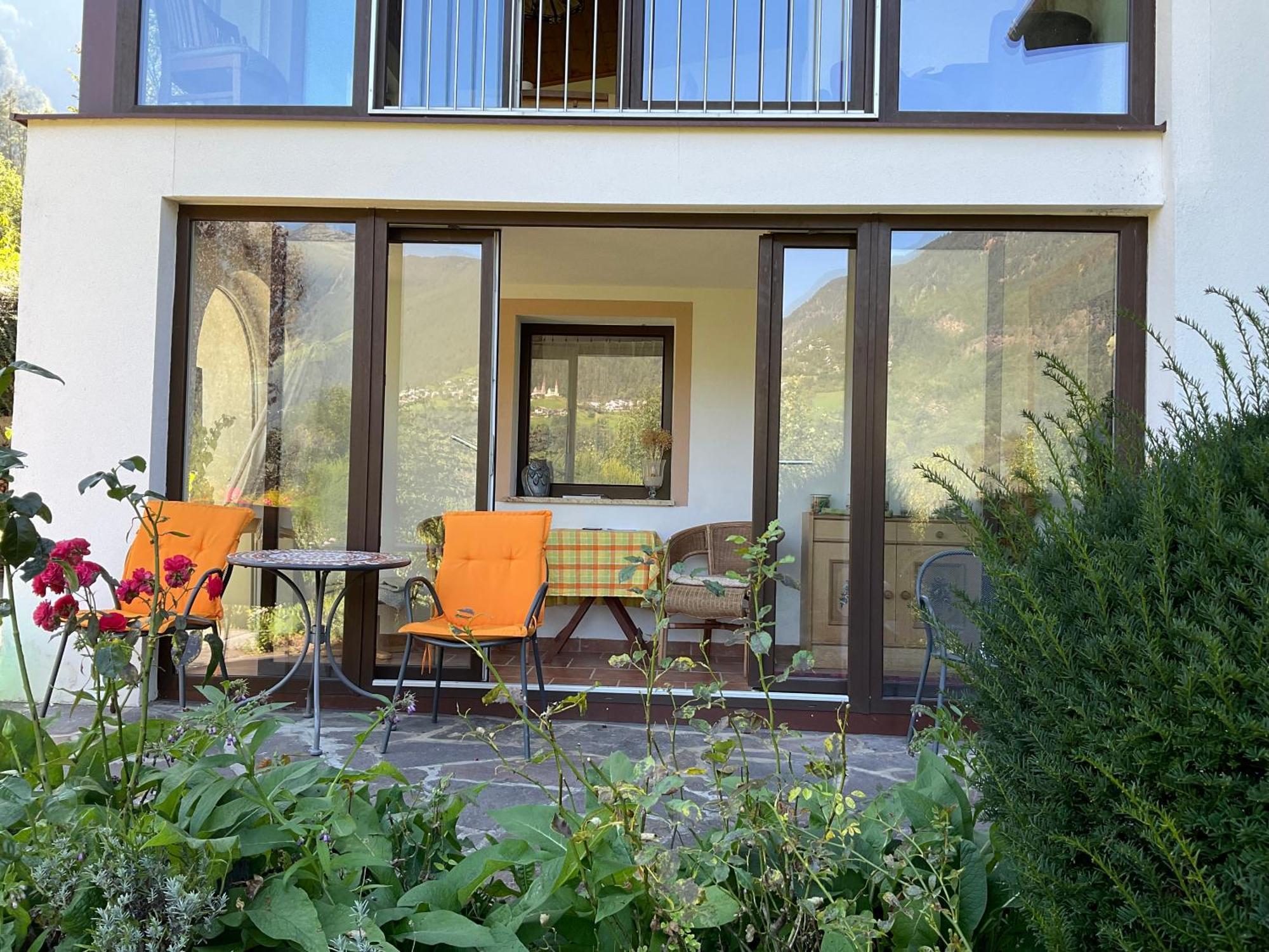 Double Room With A Kitchenette And Private Bathroom In A Beautiful Surrounding Sautens Buitenkant foto
